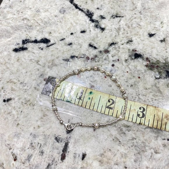 Pearl and Silver Bracelet - Picture 4 of 5